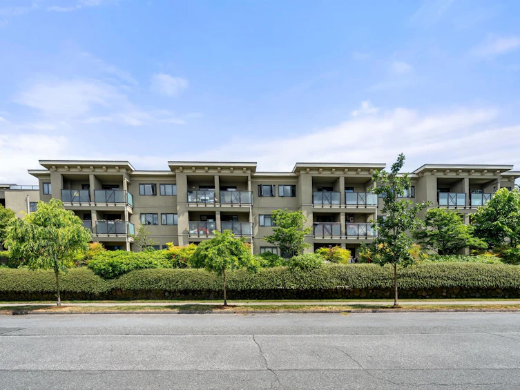 302-140 E 4th Street, North Vancouver, BC, V7L 4R1