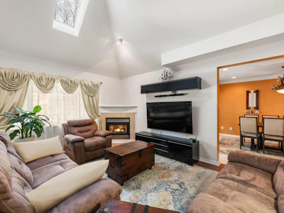 57-13918 58 Avenue - 4