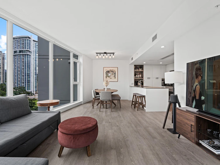 807-1401 Hunter Street, North Vancouver, BC, V7J 0E2 - 25