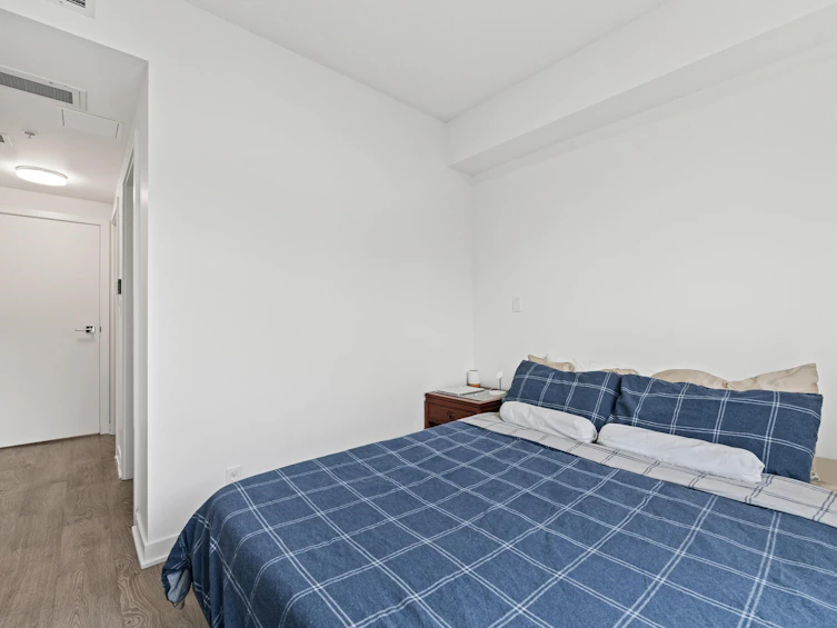 807-1401 Hunter Street, North Vancouver, BC, V7J 0E2 - 13