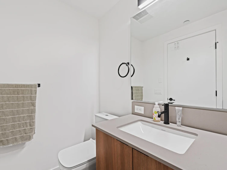 29-533 E 3rd Street, North Vancouver, BC, V7L 1G4 - 24