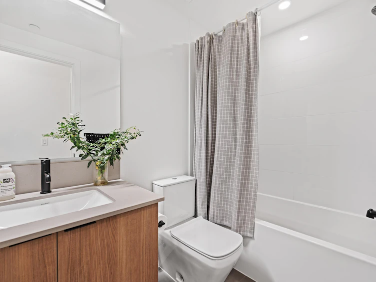 29-533 E 3rd Street, North Vancouver, BC, V7L 1G4 - 29