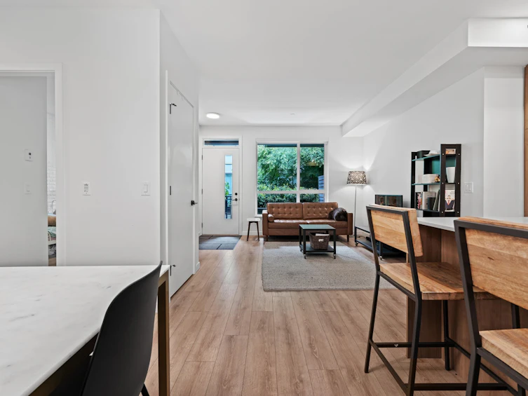 29-533 E 3rd Street, North Vancouver, BC, V7L 1G4 - 14