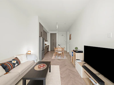 201-13933 105 Boulevard - 5