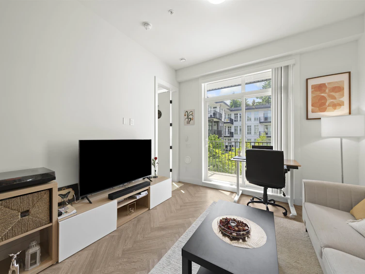 201-13933 105 Boulevard, Surrey, BC, V3T 0R6 - 8