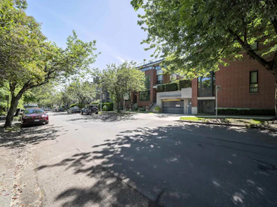 1088 W 7th Avenue - 5
