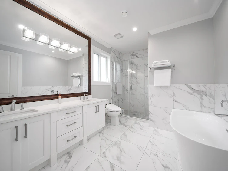 8351 Leslie Road, Richmond, BC, V6X 1E4 - 14