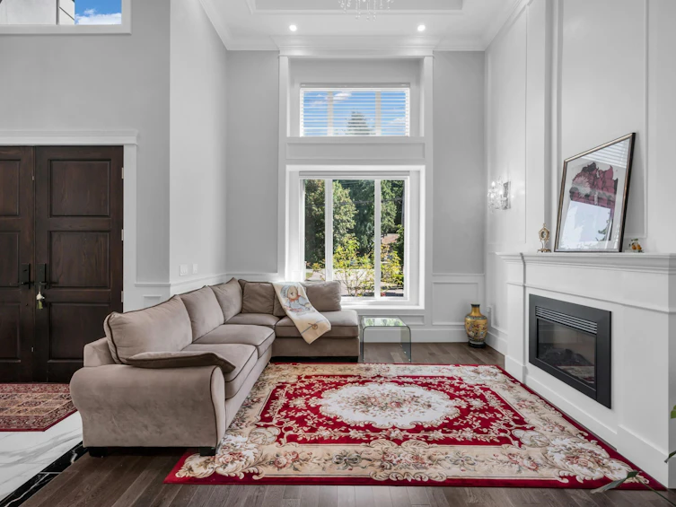 8351 Leslie Road, Richmond, BC, V6X 1E4 - 3