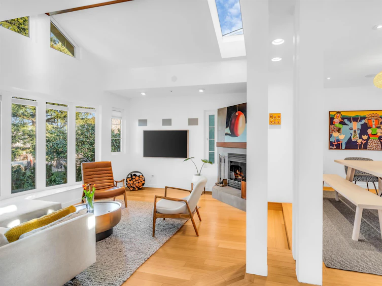 420 W 17th Avenue, Vancouver, BC, V5Y 2A2 - 5