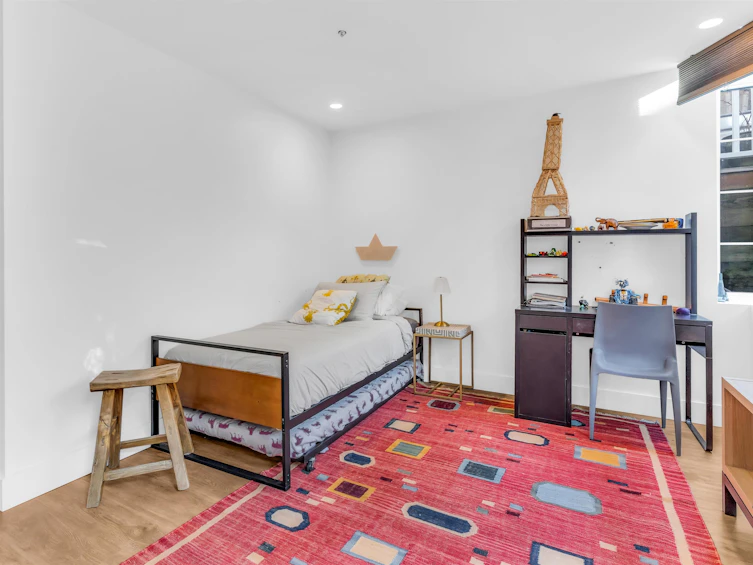 420 W 17th Avenue, Vancouver, BC, V5Y 2A2 - 28