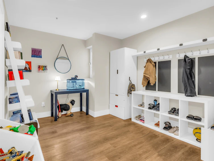 420 W 17th Avenue, Vancouver, BC, V5Y 2A2 - 27