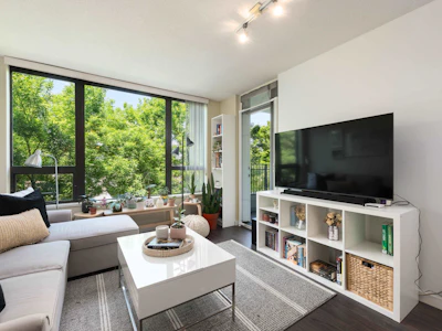 312-7138 Collier Street - 4