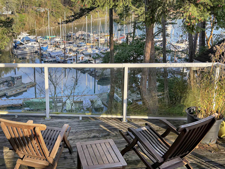 13C-2315 Mackinnon Road, Pender Island, BC, V0N 2M1 - 2