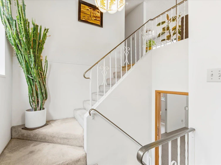 7611 Oak Street, Vancouver, BC, V6P 4A4 - 2