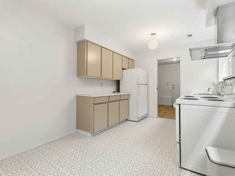7611 Oak Street, Vancouver, BC, V6P 4A4 - 28