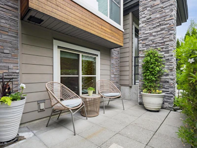 2-3025 Baird Road - 2