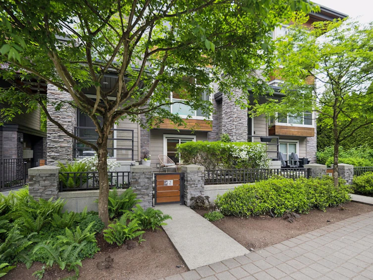 2-3025 Baird Road, North Vancouver, BC, V7K 2G5 - 29