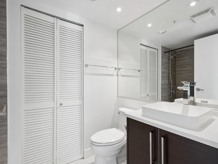 501-1228 Marinaside Crescent, Vancouver, BC, V6Z 2W4 - 24