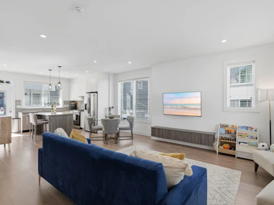 39-14355 62 Avenue - 4