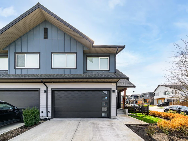 4306A Cormorant Way, Delta, BC, V4M 0E6