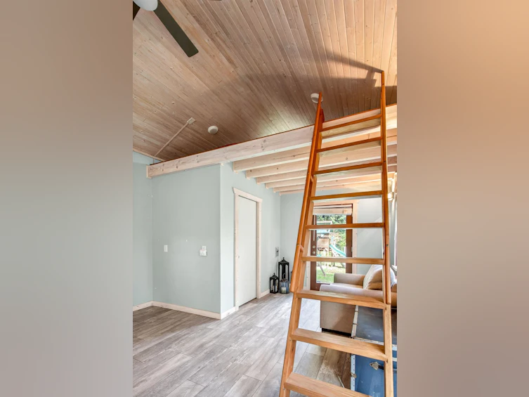 1255 Deer Walk, Bowen Island, BC, V0N 1G1 - 37