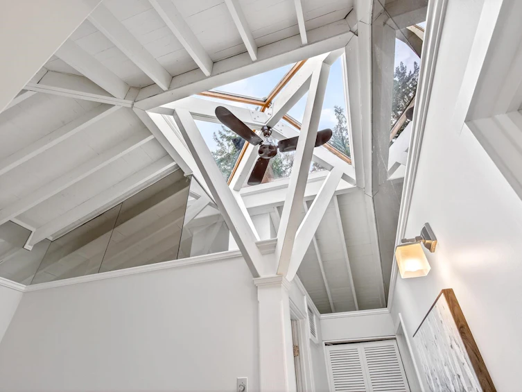 1255 Deer Walk, Bowen Island, BC, V0N 1G1 - 15