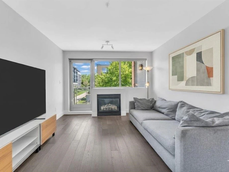 302 - 2680 Arbutus Street, Vancouver BC V6J 5L8