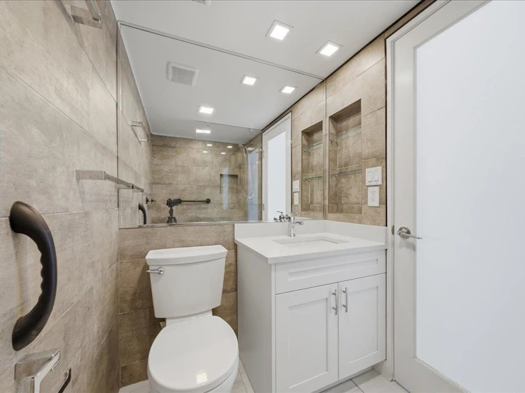 802-1251 Cardero Street, Vancouver, BC, V6G 2H9 - 25