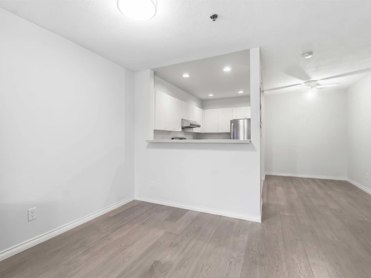 107-8620 Jones Road, Richmond, BC, V6Y 3Z4 - 4