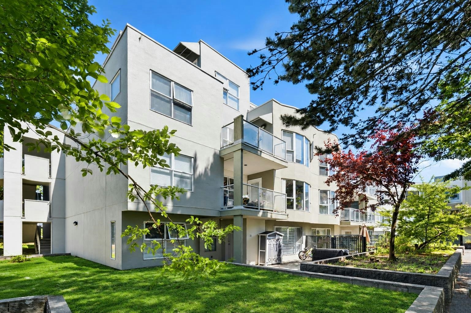 107-8620 Jones Road, Richmond, BC, V6Y 3Z4