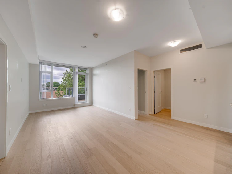 704-2565 Maple Street, Vancouver, BC, V7J 0C8 - 9