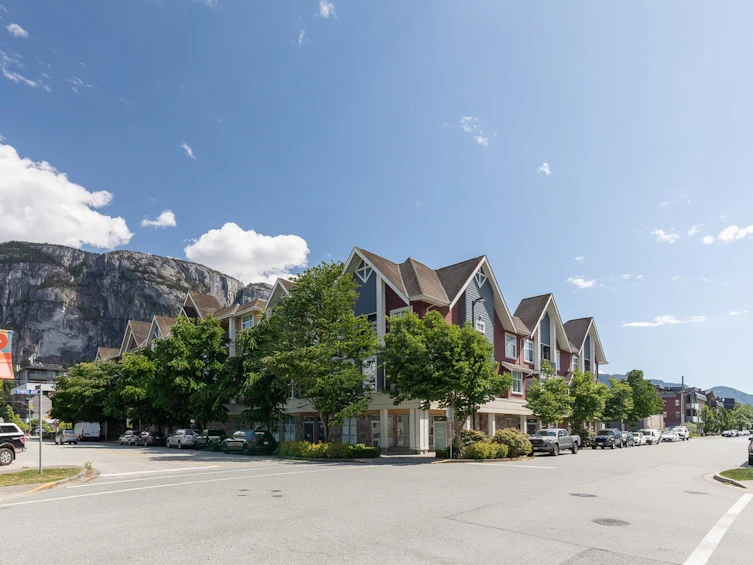 1320 Main Street, Squamish, BC, V8B 0R2 - 32