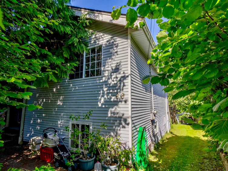 88 Fell Avenue, Burnaby, BC, V5B 3Y2 - 8