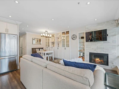 203-2287 W 3rd Avenue - 2