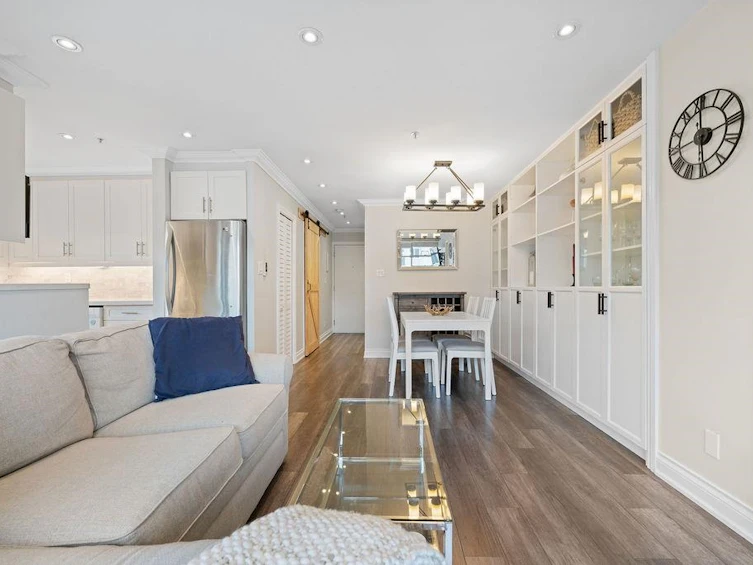 203-2287 W 3rd Avenue, Vancouver, BC, V6K 1L5 - 8