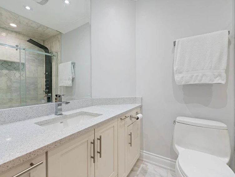 203-2287 W 3rd Avenue, Vancouver, BC, V6K 1L5 - 22