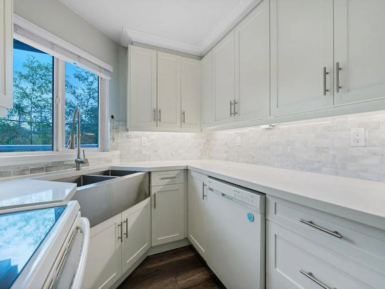 203-2287 W 3rd Avenue, Vancouver, BC, V6K 1L5 - 6