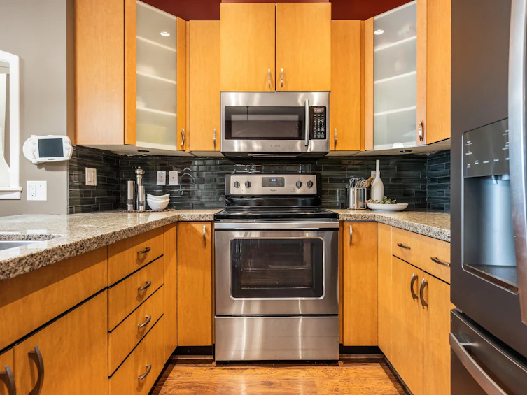 315-33485 South Fraser Way, Abbotsford, BC, V2S 8P9 - 7