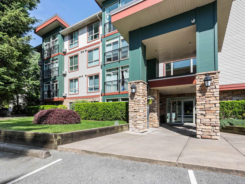 315 - 33485 South Fraser Way, Abbotsford BC V2S 8P9