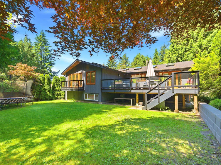 5222 Sarita Avenue, North Vancouver, BC, V7R 3M9 - 39