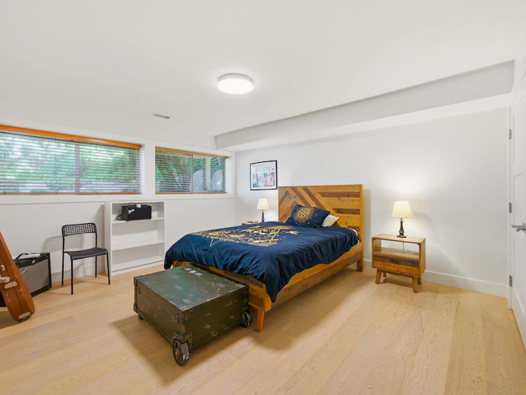 5222 Sarita Avenue, North Vancouver, BC, V7R 3M9 - 27