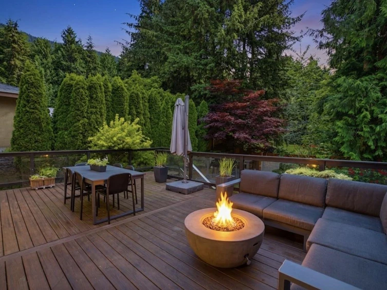 5222 Sarita Avenue, North Vancouver, BC, V7R 3M9 - 10