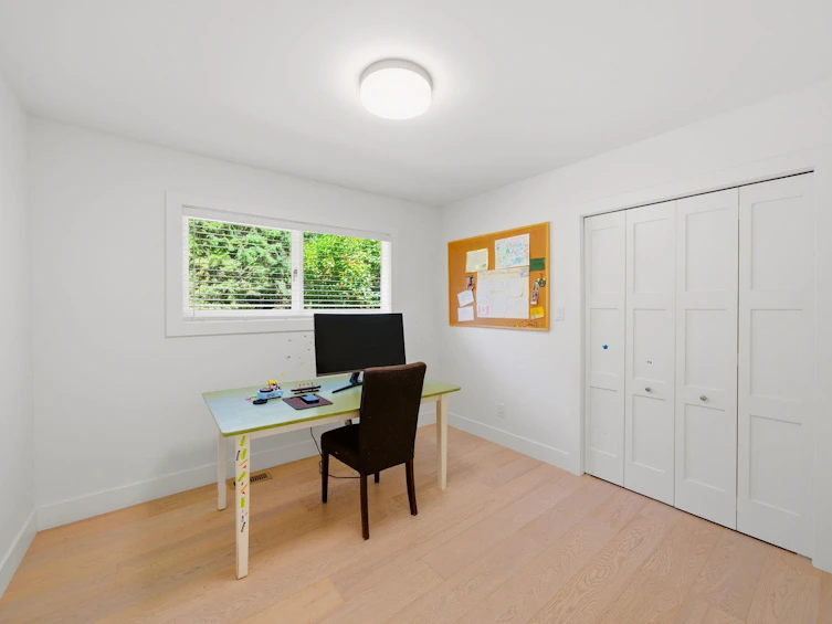 5222 Sarita Avenue, North Vancouver, BC, V7R 3M9 - 15