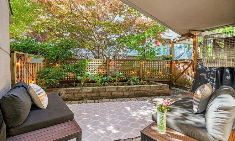 C2-332 Lonsdale Avenue