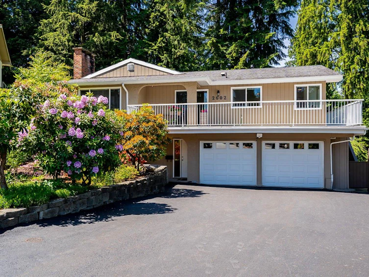 2602 Hawser Avenue, Coquitlam, BC, V3C 4E1
