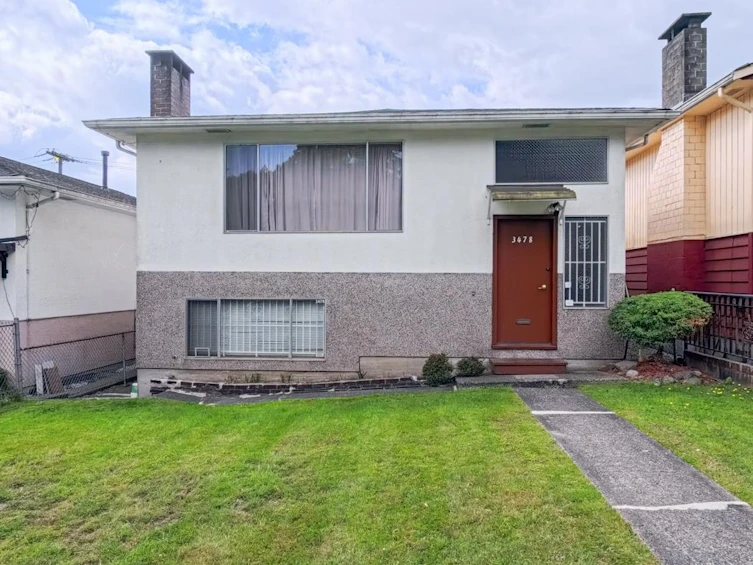 3478 E 2nd Avenue, Vancouver, BC, V5M 1G6 - 2