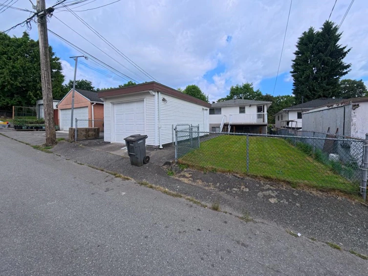 3478 E 2nd Avenue, Vancouver, BC, V5M 1G6 - 26