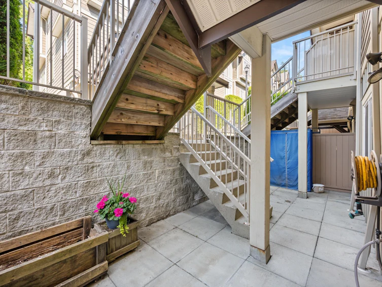 111-368 Ellesmere Avenue, Burnaby, BC, V5B 3S9 - 15