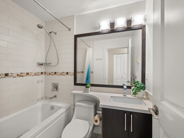 111-368 Ellesmere Avenue, Burnaby, BC, V5B 3S9 - 11