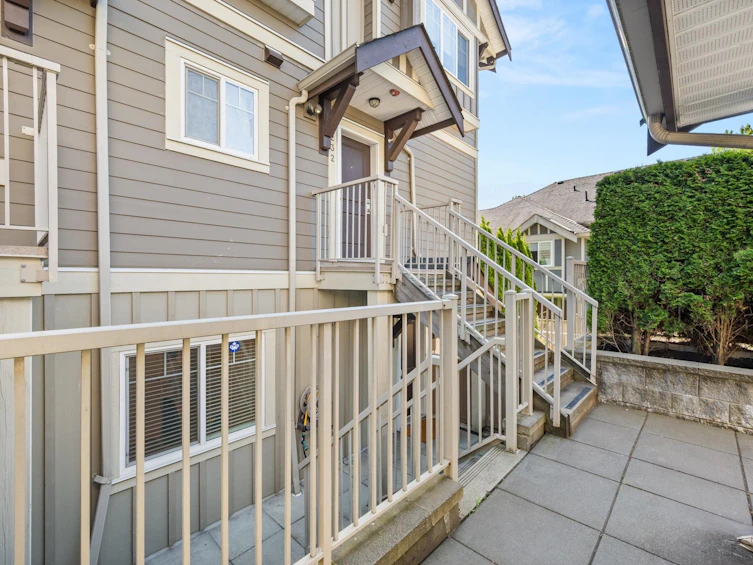 111-368 Ellesmere Avenue, Burnaby, BC, V5B 3S9 - 17
